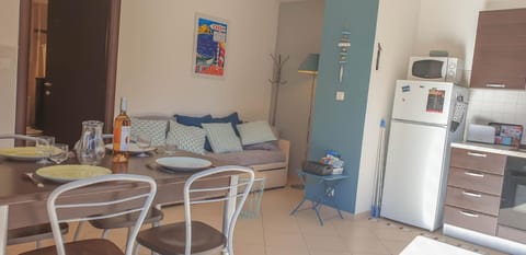 Joli appartement en Corse avec piscine Apartamento in Belgodère