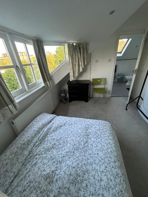 Bedroom, Garden view