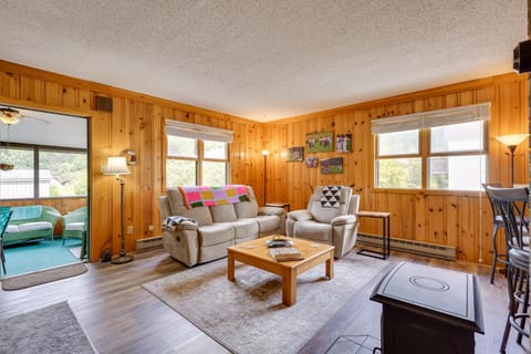 Pet-Friendly Queensbury Home with Screened Porch House in Queensbury