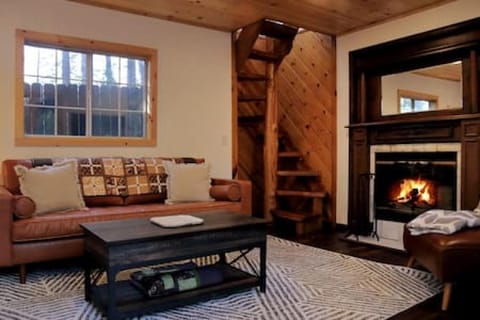 La Petite - Charming in town Haus in Idyllwild-Pine Cove