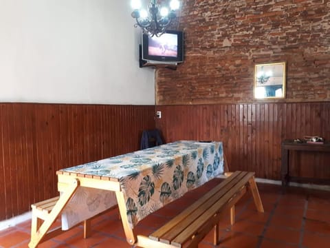 Alojamiento hostel Lodeolga "La Florida" Bed and Breakfast in Rosario