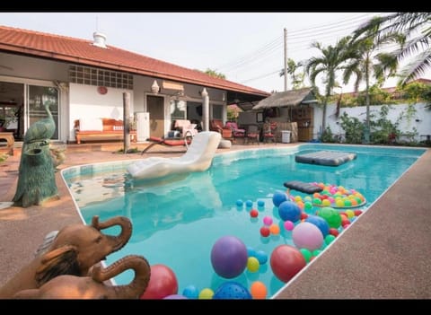 Siri Villa Villa in Pattaya City