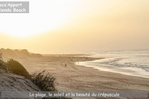 Vaca'Appart Hacienda Beach Appartement avec piscine & plage à Sidi Rahal Condo in Casablanca-Settat