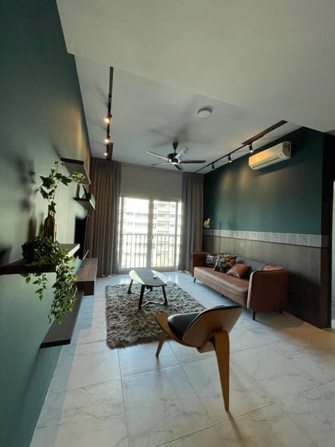 Modern Stylish Apartment near Kuching Airport Condo in Kuching