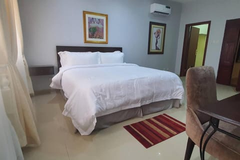 Zion Residence 5-Star 4-Bedroom Terrace House Condominio in Abuja