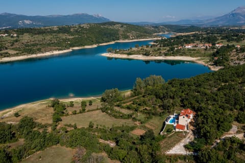 Nearby landmark, Day, Natural landscape, Bird's eye view, Beach, Lake view, River view