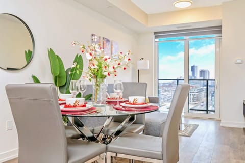 Luxurious 1BR Condo - Stunning City Views Appartamento in Waterloo