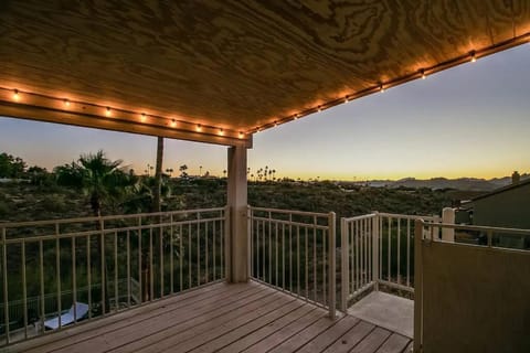 Spacious home w/ Beautiful Views and Heated Pool Maison in Fountain Hills
