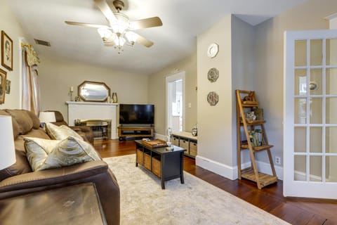 Cozy Springfield Vacation Rental Near Downtown Maison in Springfield
