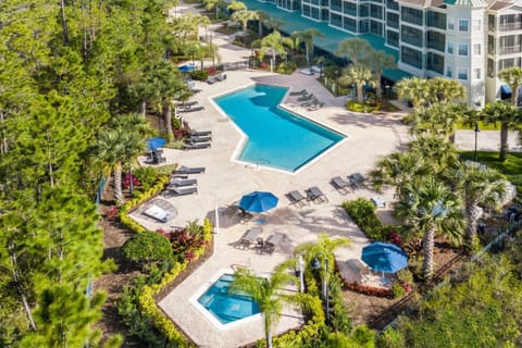 Property building, Bird's eye view, Pool view