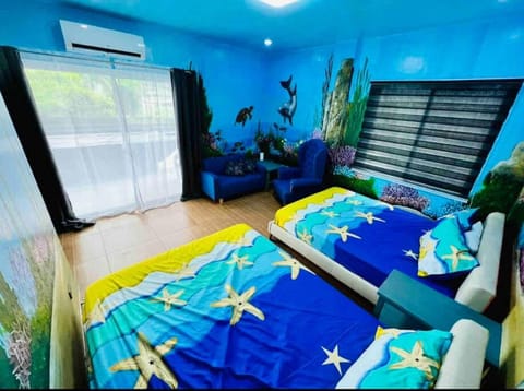 Laguna Hot Spring Home- Oharas Resort - Sleeps 27 Villa in Calabarzon