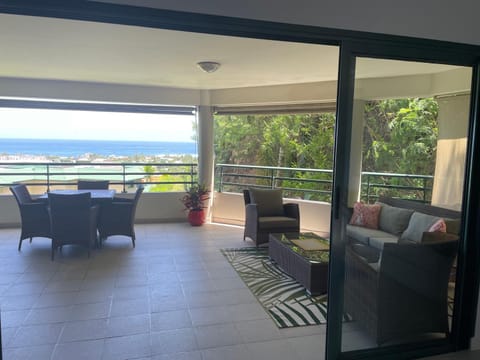 Patio, Balcony/Terrace, Dining area, Sea view