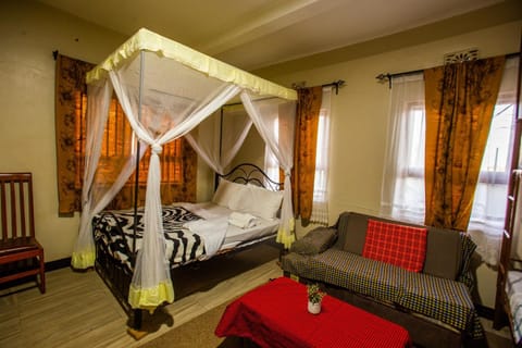 Twin Peaks Arusha Bed and Breakfast in Arusha