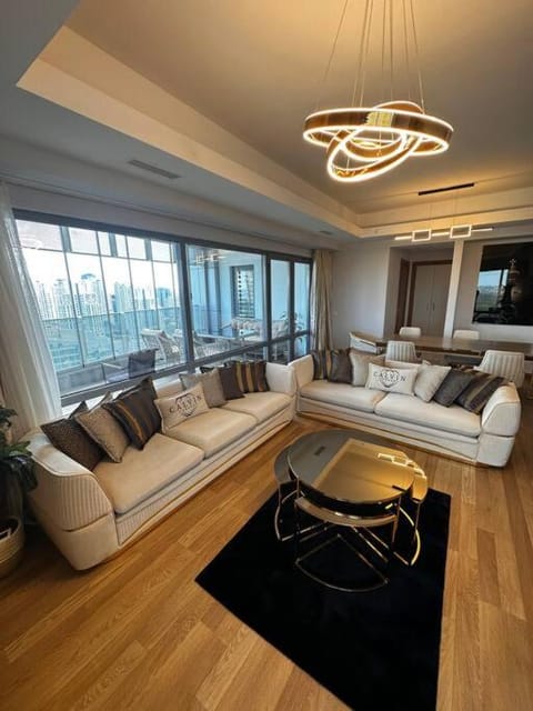Maslak 1453 Luxury 4+1 For VİP Apartment in Istanbul