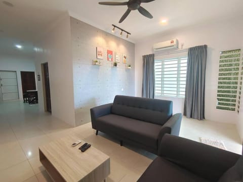 Peace and Wonderful Homestay Casa in Ipoh