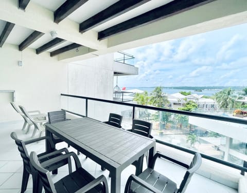 Dining area, Sea view