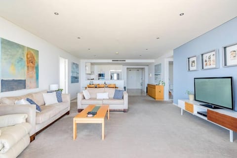 Southport Sea Views - Shores Apartment Condominio in Main Beach