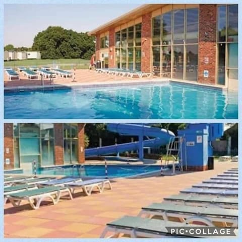 Lounge or bar, Pool view, Swimming pool, Swimming pool, sunbed