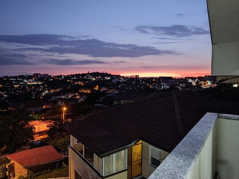 Night, View (from property/room), City view, Sunset