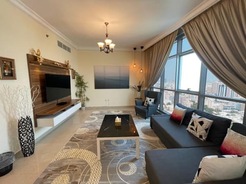 Holiday Homes Amazing 2 Bedroom City Skyline View Condo in Ajman