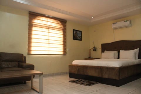 MITOS LUXURY SUITES (ANNEX) Hotel in Lagos