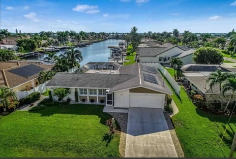 Morning Glory Florida House in Cape Coral