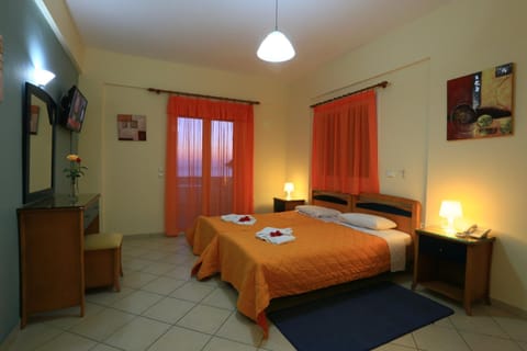 Mesogeios Hotel Apartahotel in Messenia
