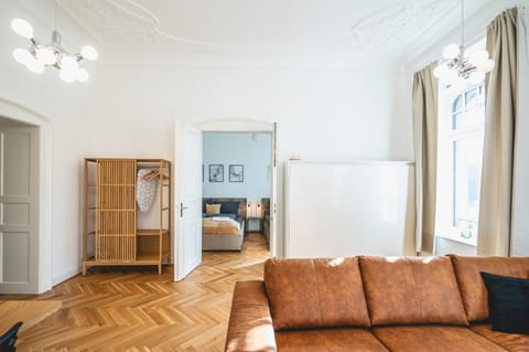TIP! Geräumiges Apartment direkt im Stadtzentrum für 6 Personen Copropriété in Dresden-Neustadt