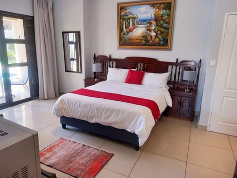 REALJOY GUEST SUITES Bed and Breakfast in Pretoria