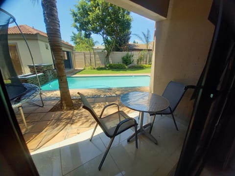 Patio, View (from property/room), Balcony/Terrace, Pool view