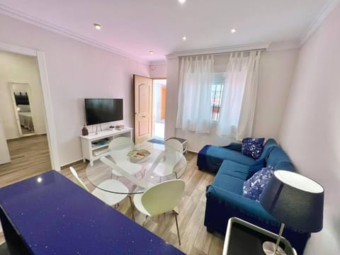 Square central Flat Condo in La Herradura