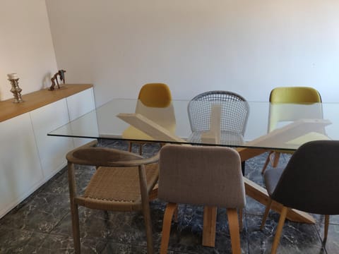 Piso de 110 m2 en el centro de Figueres Appartement in Figueres