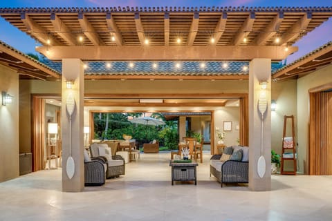 Hale Mele Polynesian Pod Style Home with private Pool, Hot Tub, E-bikes and Golf Cart Maison in Mauna Lani