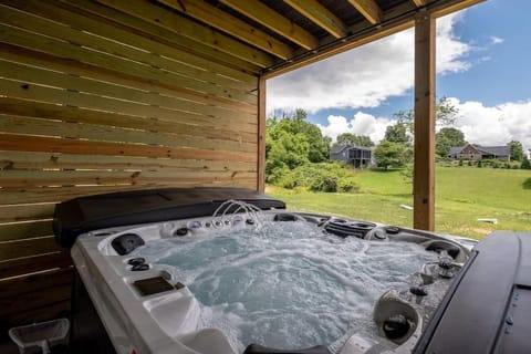 Day, Natural landscape, Hot Tub