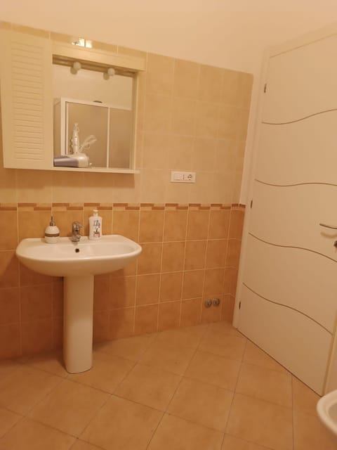 La Casa sull'argine 2 Apartment in Sarzana