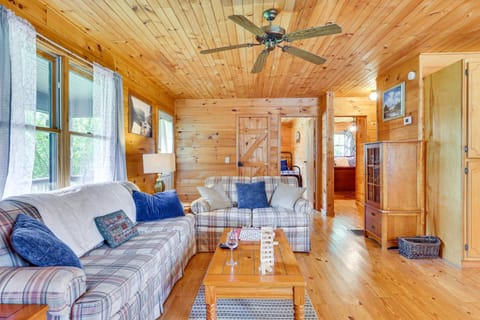 Pet-Friendly Blairsville Cabin with Fire Pit and Grill House in Union County