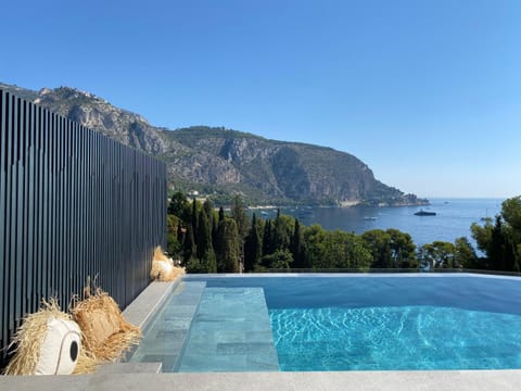 Hidden Paradise French Riviera Apartment in Eze