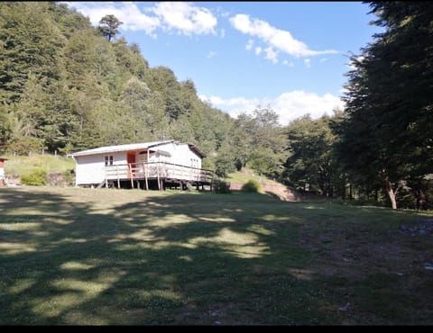 Río Blanco, Cabañas, Don Tito House in Pucon