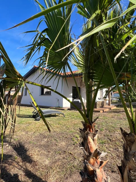 Maison neuve proche de l'Océan et au calme Villa in Mimizan