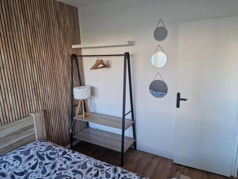 Appartement refait à neuf, 4 pers à Courseulles Apartment in Courseulles-sur-Mer