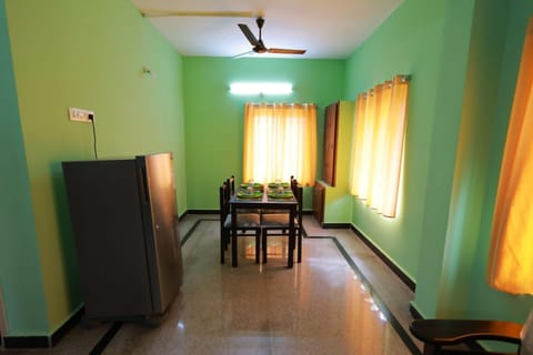 Aditya Home Stay Tirupathi Copropriété in Tirupati