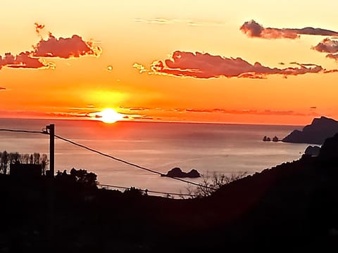 View (from property/room), Balcony/Terrace, Sunset