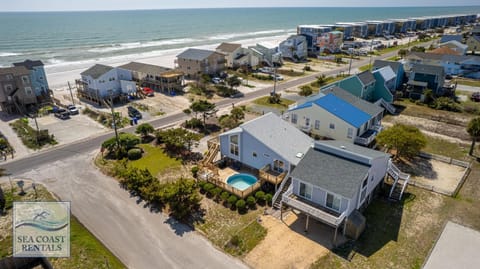 Seas the Day Haus in North Topsail Beach