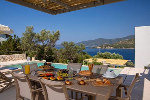 Patio, Balcony/Terrace, Dining area, Sea view