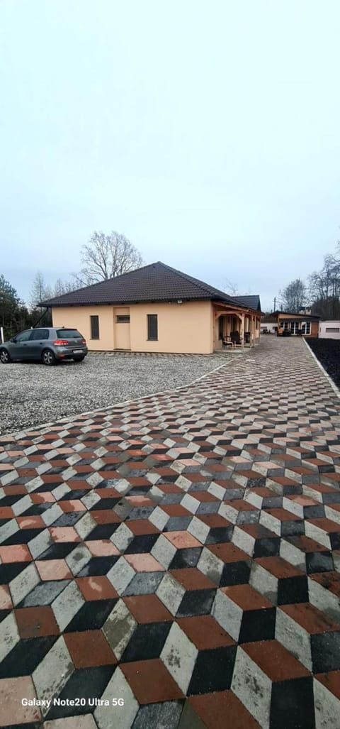 Property building, Inner courtyard view, Parking