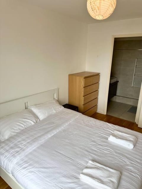 Magnifique Appart. spacieux 8P/ Défense-Courbevoie Apartment in Puteaux