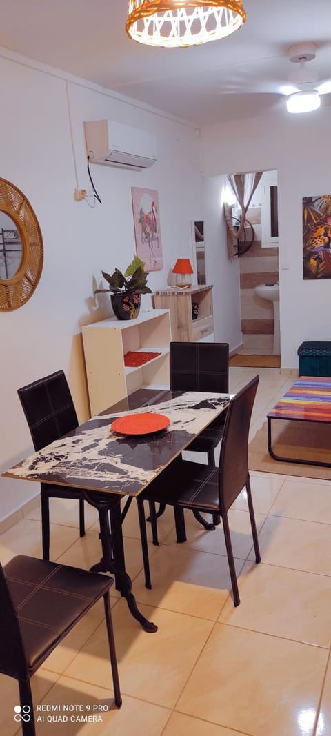 Logement cosy cadre tropical, arbres fruitiers Apartment in Les Abymes