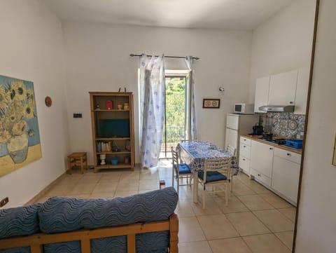 Ponza Holiday Homes - Santa Maria House in Ponza