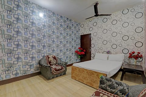 OYO The Home Apartment in Lucknow