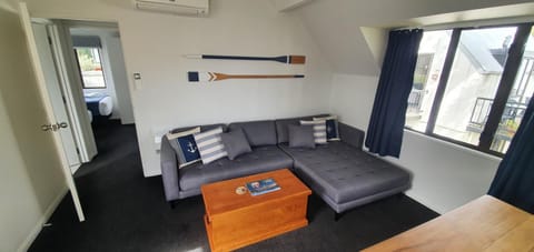 Wharfside Apartment Condo in Akaroa